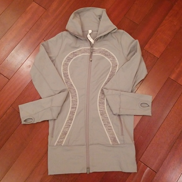 Lululemon Jacket - Picture 4 of 6